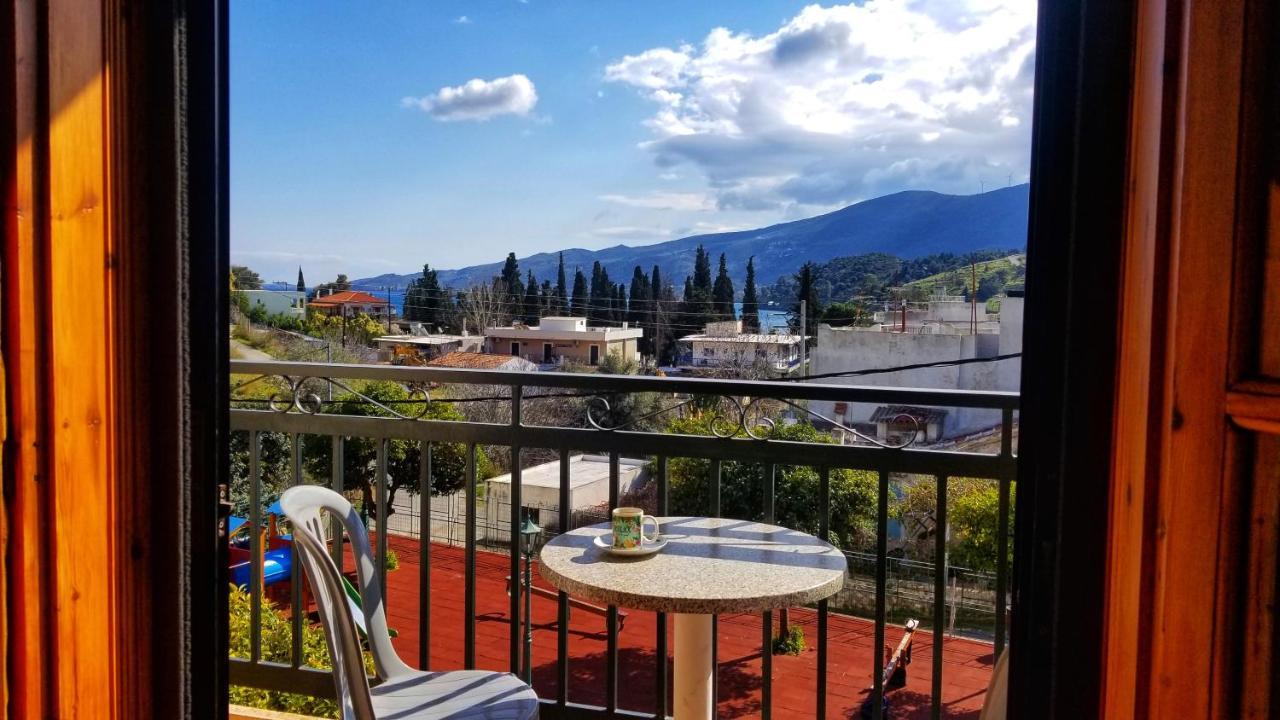 Ferienwohnung Valerie'S House Poros Town Exterior foto